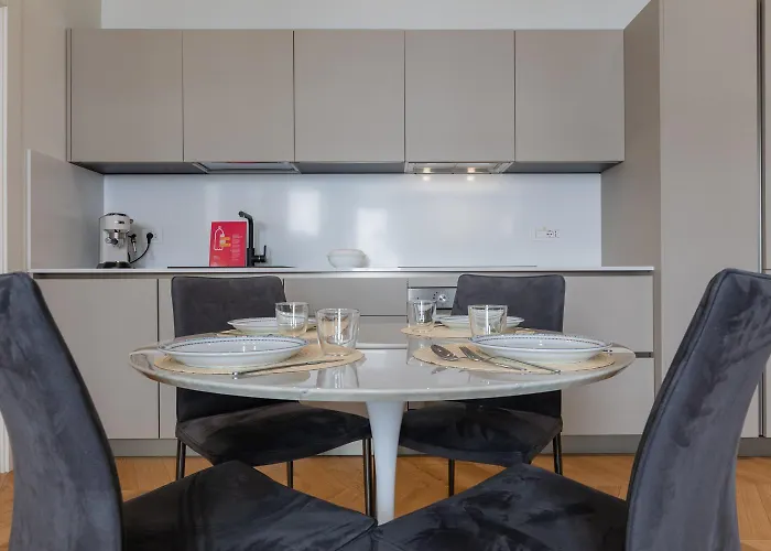 Apartment Elegant With Terrace By Wonderful Italy