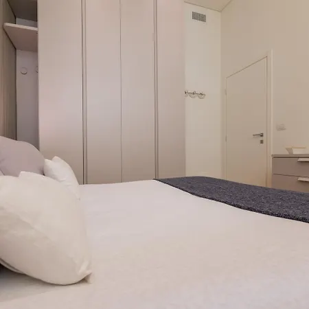 Apartament Elegant With Terrace By Wonderful Italy